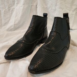 Kelsi Dagger Brooklyn Alaska Bootie